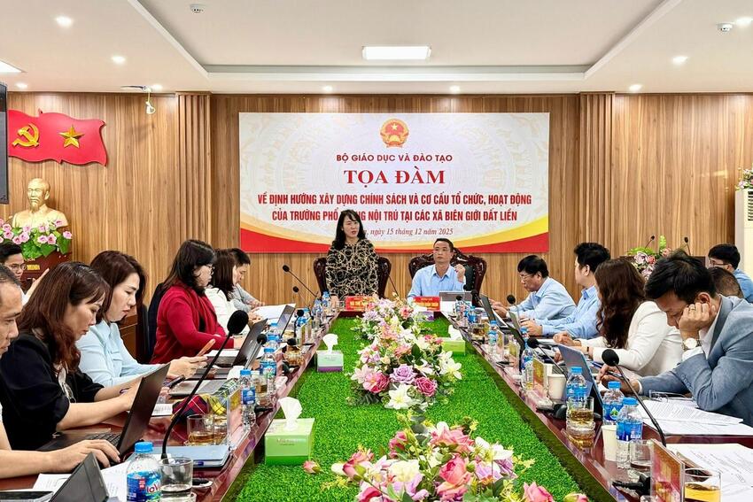 Khảo sát xây dựng chính sách của trường phổ thông nội trú tại các xã biên giới đất liền