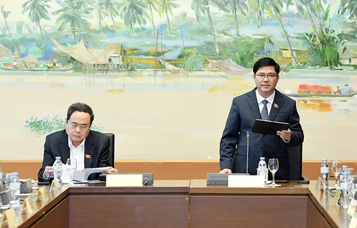 Đại biểu Quốc hội TP Cần Thơ góp ý dự thảo Nghị quyết của Quốc hội về chủ trương đầu tư Chương trình mục tiêu Quốc gia về nông thôn mới, giảm nghèo bền vững, phát triển kinh tế - xã hội vùng đồng bào dân tộc thiểu số và miền núi đến năm 2035 