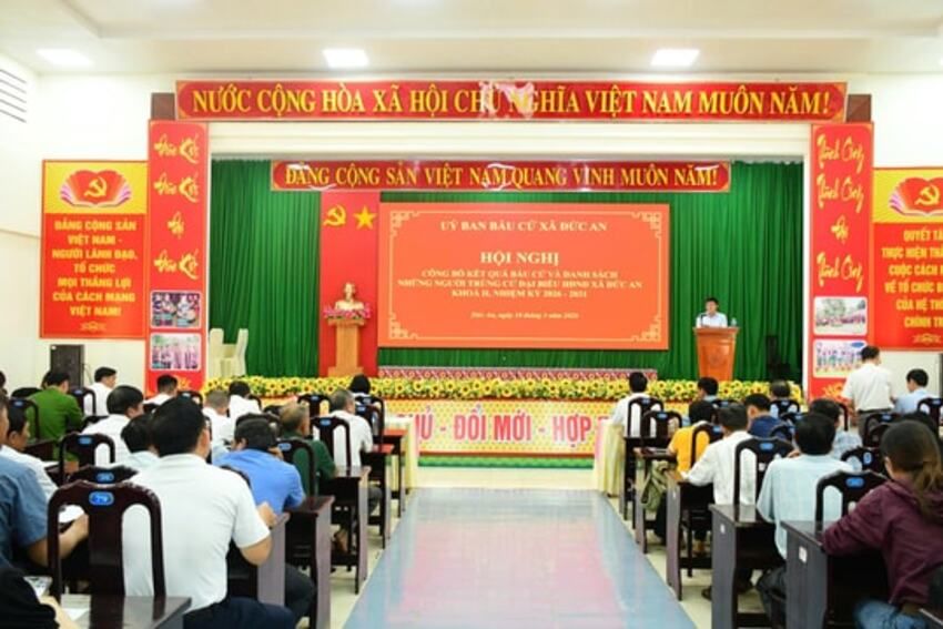 Dân chủ, trách nhiệm và niềm tin lan tỏa trong Ngày hội non sông ở Đức An