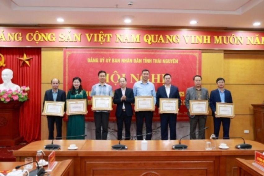 Đảng ủy UBND tỉnh Thái Nguyên tổng kết công tác lãnh đạo nhiệm vụ chính trị năm 2025