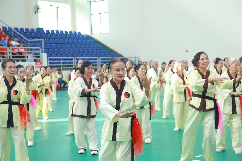 Tỉnh Lào Cai phát động Tháng hành động “Vì người cao tuổi” và Giải bóng chuyền hơi người cao tuổi tỉnh lần thứ I năm 2026