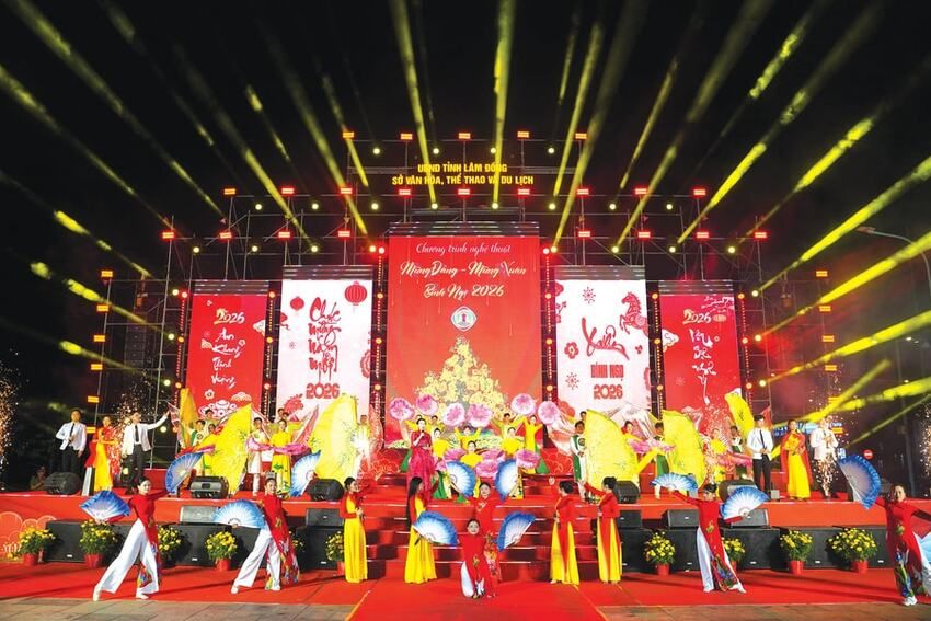 Xây dựng Đảng vững mạnh - nền tảng phát triển bền vững