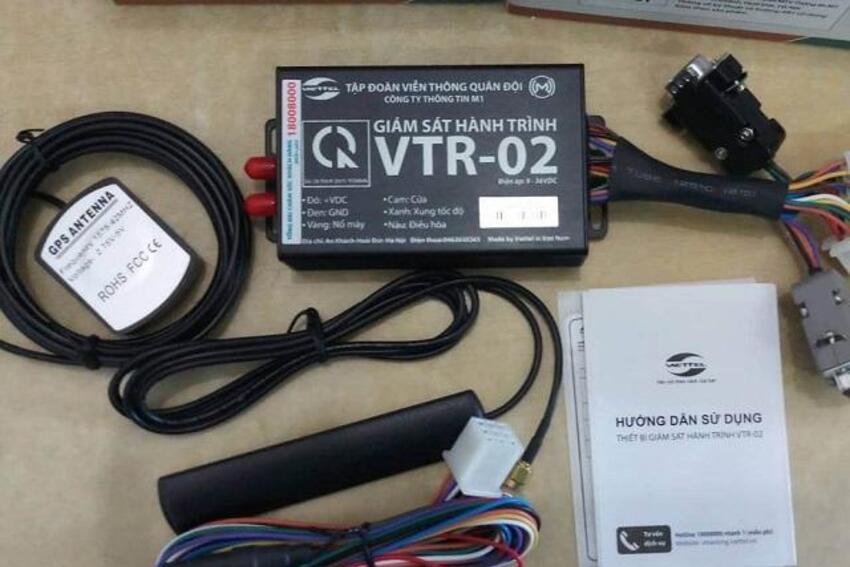 Thiết bị giám sát hành trình (Hộp đen ô tô) là gì? Cấu tạo và công dụng của hộp đen trên xe hơi