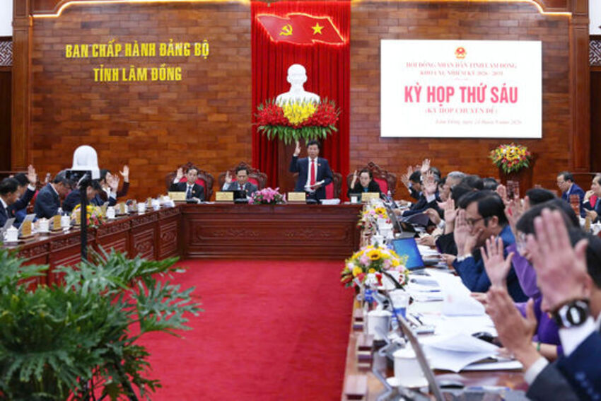 Khai mạc Kỳ họp chuyên đề lần thứ 6 HĐND tỉnh Lâm Đồng