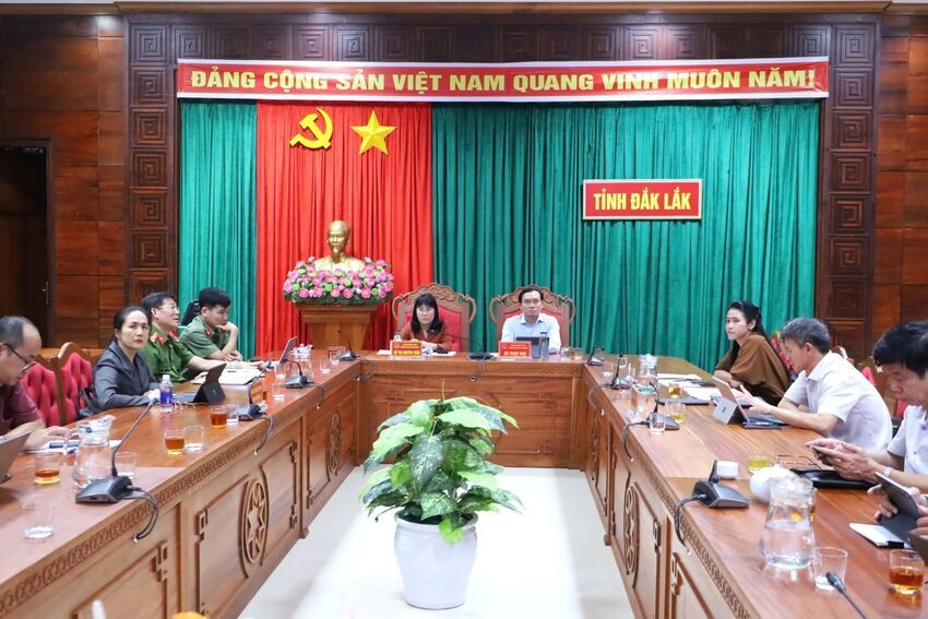 Thúc đẩy phát triển khoa học, công nghệ, đổi mới sáng tạo, chuyển đổi số