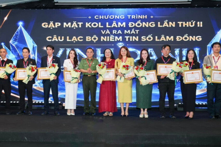Kỳ 1: Nghe dân nói trên không gian mạng