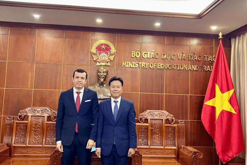 Tăng cường hợp tác giáo dục đại học giữa Việt Nam và An-giê-ri