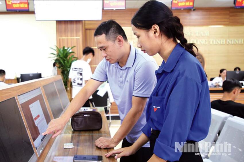 Đứng đầu toàn quốc về chuyển đổi số trong các cơ quan nhà nước: Quyết tâm mạnh mẽ của Ninh Bình trong xây dựng chính quyền số