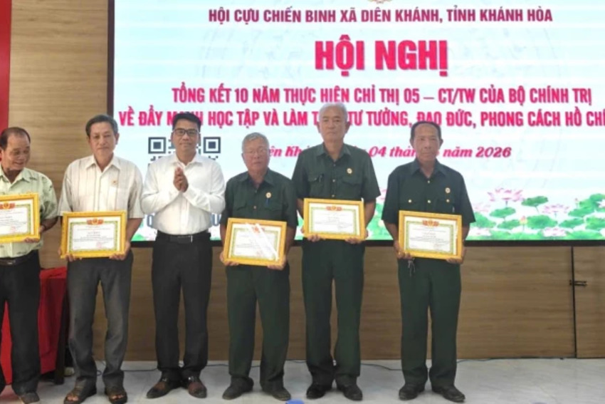 Hội Cựu chiến binh xã Diên Khánh tổng kết 10 năm Chỉ thị số 05 của Bộ Chính trị
