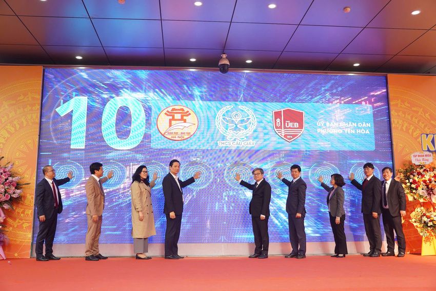 Phường Yên Hòa thí điểm Hệ thống Quản trị Trường học số, tạo bước chuyển mạnh trong quản trị giáo dục theo mô hình chính quyền địa phương hai cấp