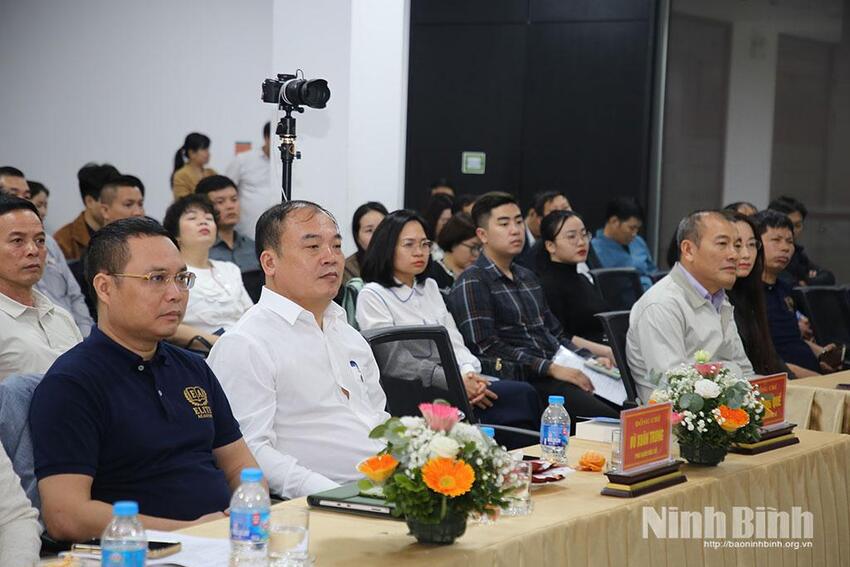 Tập huấn ứng dụng công nghệ trí tuệ nhân tạo AI trong hoạt động sản xuất, kinh doanh