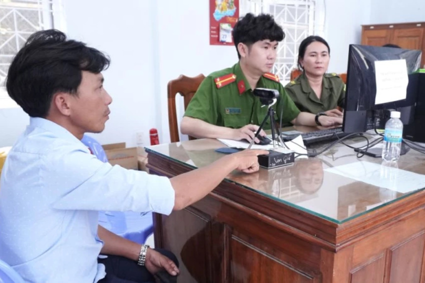 Xã Vạn Ninh triển khai thực hiện Đề án Phát triển ứng dụng định danh quốc gia VNeID 