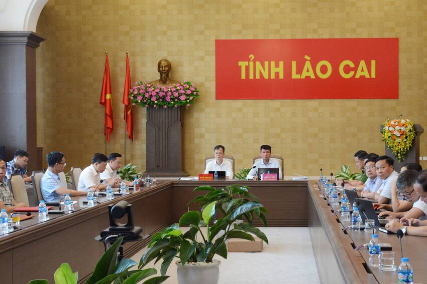 Phiên họp thứ 4 của Ban Chỉ đạo về phát triển khoa học, công nghệ, đổi mới sáng tạo, chuyển đổi số và Đề án 06 của Chính phủ