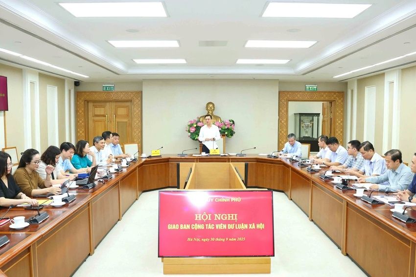 Đảng ủy Chính phủ đẩy mạnh công tác dư luận xã hội trong bối cảnh mới