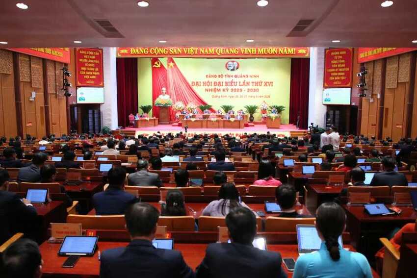 Đại hội Đại biểu Đảng bộ tỉnh lần thứ XVI bước vào phiên làm việc buổi chiều