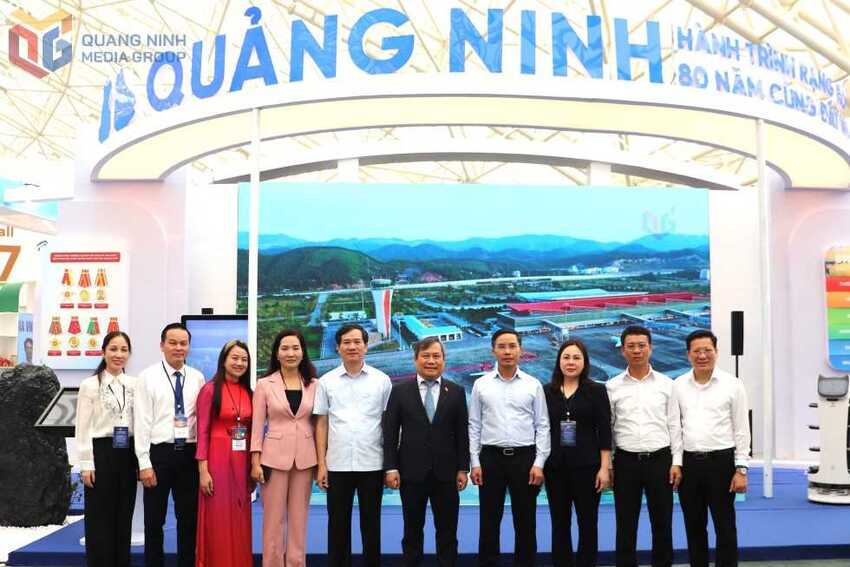 Nhiệm kỳ của đổi mới và đột phá