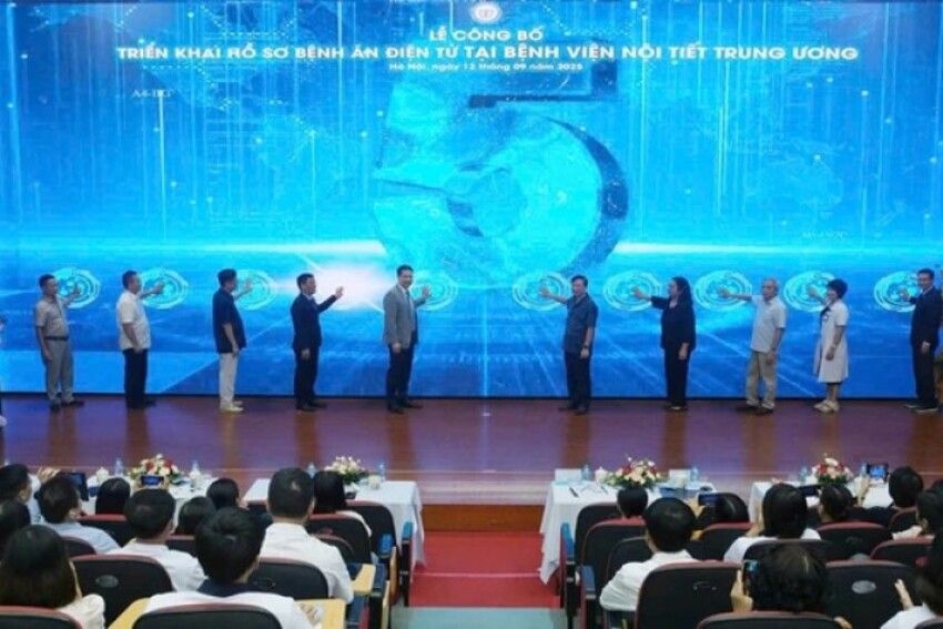 Tăng tốc chuyển đổi số trong quản lý, chăm sóc bệnh nội tiết, đái tháo đường