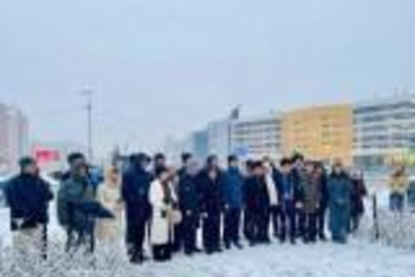 Đoàn đại biểu cấp cao tỉnh Thanh Hóa dâng hoa Lăng V.I.Lênin và Tượng đài Chủ tịch Hồ Chí Minh tại Liên bang Nga