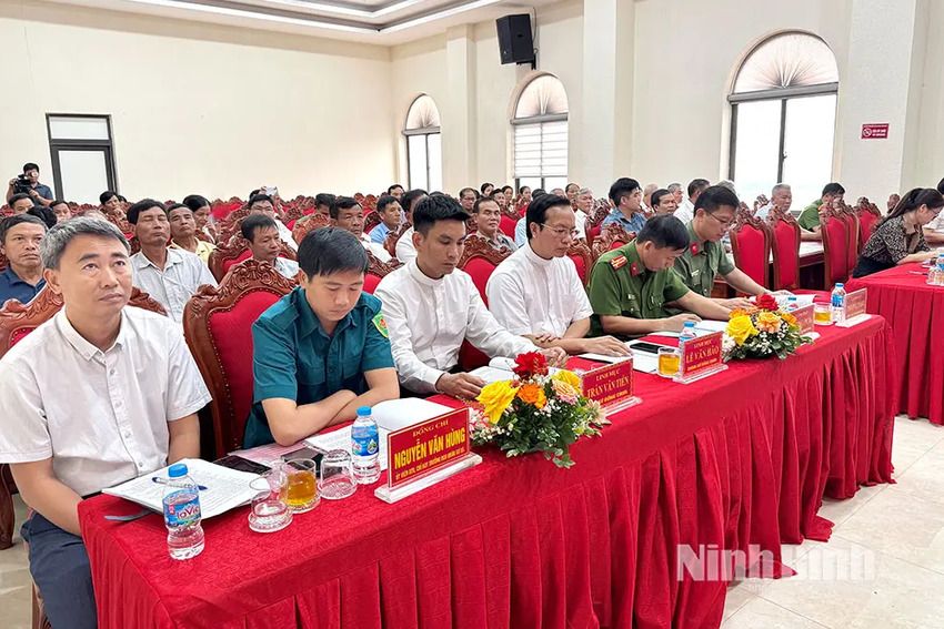 Xã Gia Viễn triển khai phong trào “Bình dân học vụ số”