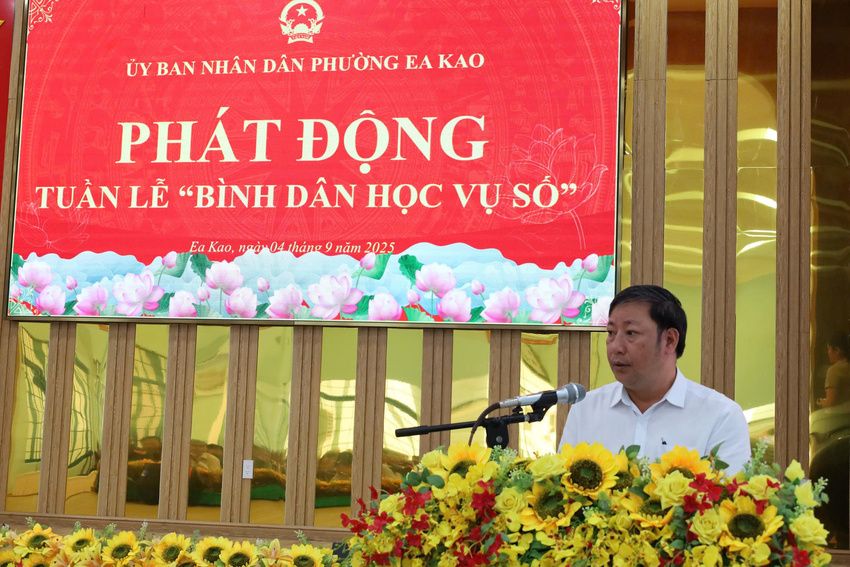 Phường Ea Kao phát động Tuần lễ "Bình dân học vụ số" đưa kỹ năng số đến mọi người dân