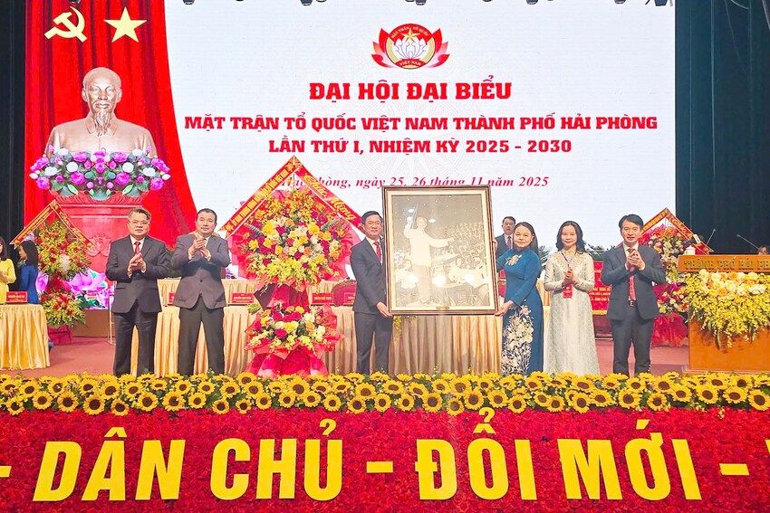 Mở ra chặng đường phát triển mới, tạo thêm sức mạnh cho khối đại đoàn kết toàn dân tộc của nhân dân thành phố Hải Phòng