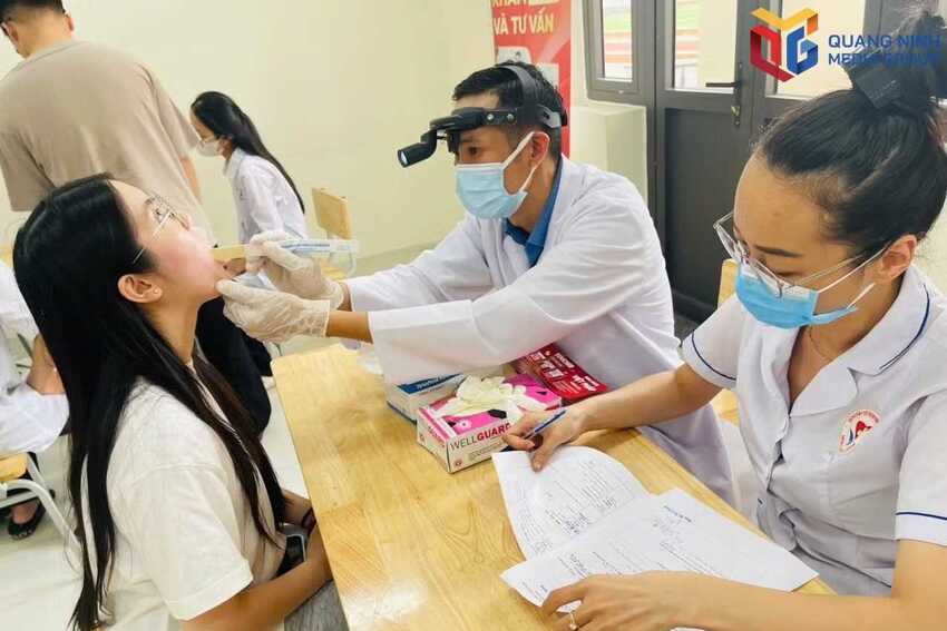 Lá chắn sức khỏe học đường