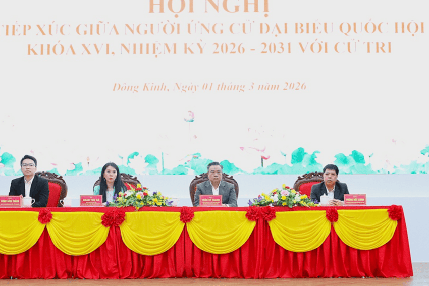 Ứng cử viên đại biểu Quốc hội khóa XVI nhiệm kỳ 2026 - 2031 tiếp xúc cử tri tại phường Đông Kinh
