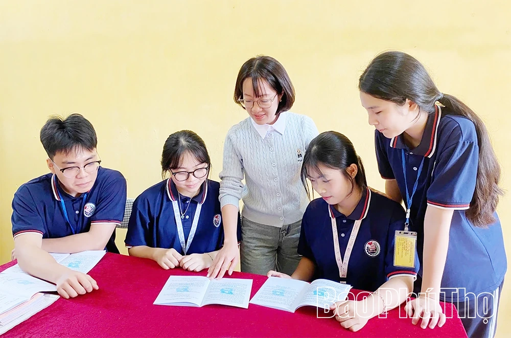 Chi bộ Trường THPT Xuân Hòa lãnh đạo thực hiện hiệu quả “3 tốt”