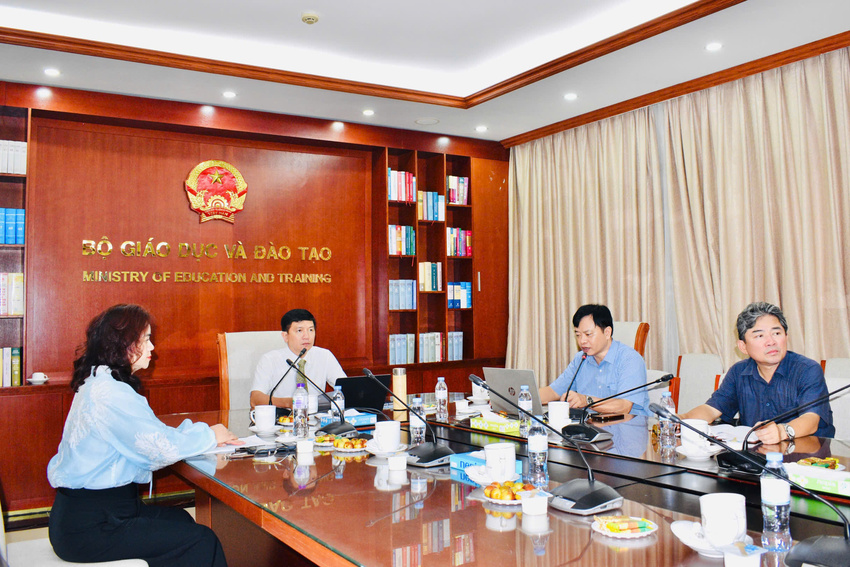 Hơn 15.000 đại biểu tập huấn triển khai quy định mới về bảo đảm chất lượng giáo dục