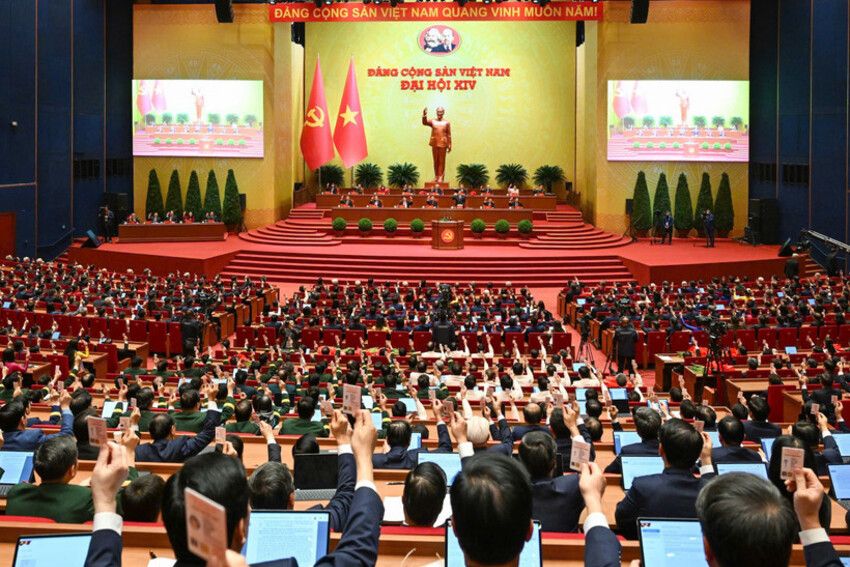 Sớm ban hành quy định về công tác chính trị, tư tưởng trong Đảng, đáp ứng yêu cầu thực tiễn