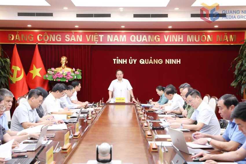 Xây dựng ngành Nội chính Đảng trong sạch, vững mạnh, thực sự là cơ quan "liêm chính của liêm chính"