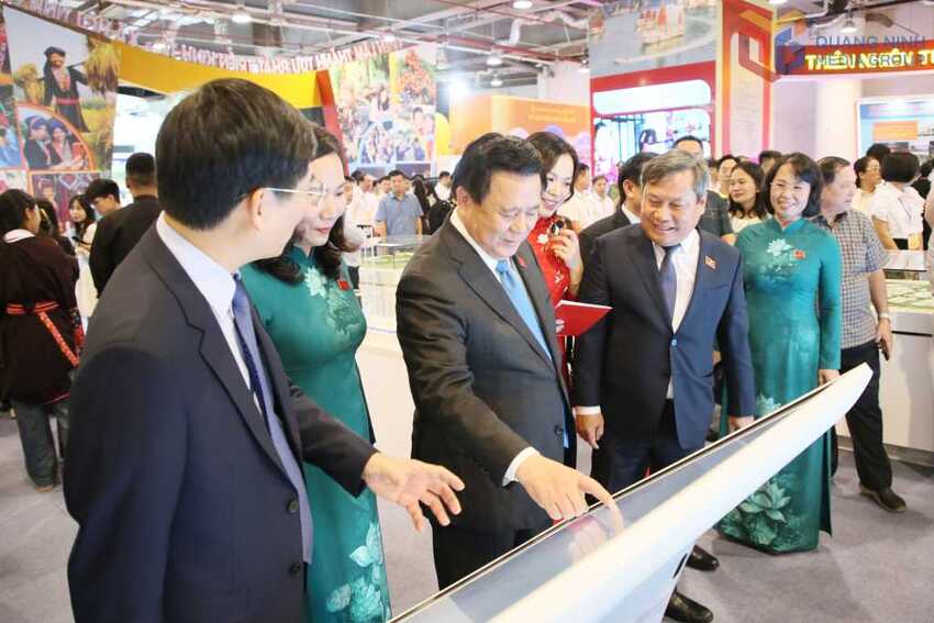 Nghị quyết 57-NQ/TW: Động lực then chốt để phát triển kinh tế - xã hội nhanh, bền vững