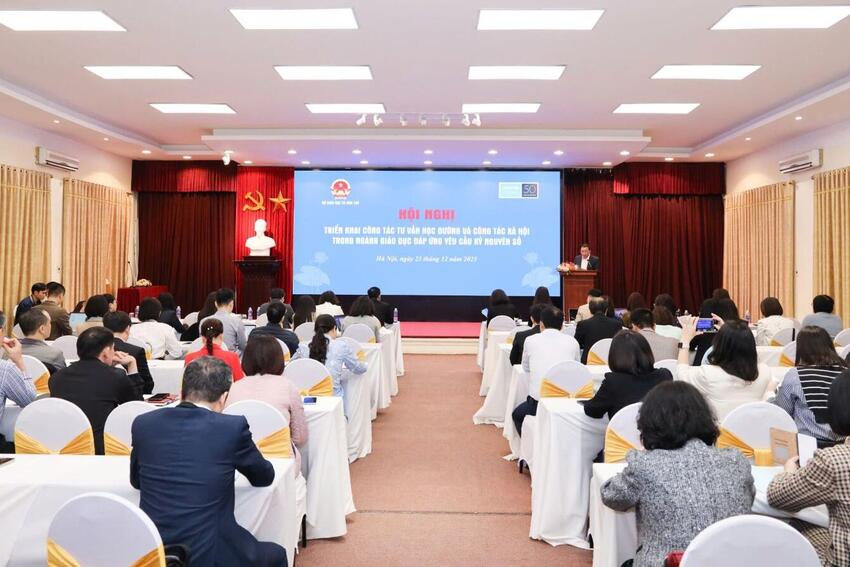 Triển khai công tác tư vấn học đường đáp ứng yêu cầu kỉ nguyên số