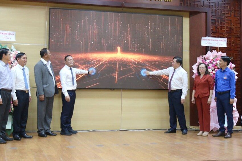 Đắk Lắk: ra mắt Trang thông tin điện tử, Cổng Zalo OA và tập huấn ứng dụng AI trong công tác Mặt trận