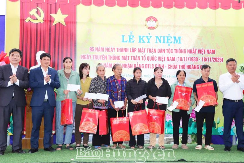 Công tác mặt trận trong xây dựng Đảng, chính quyền