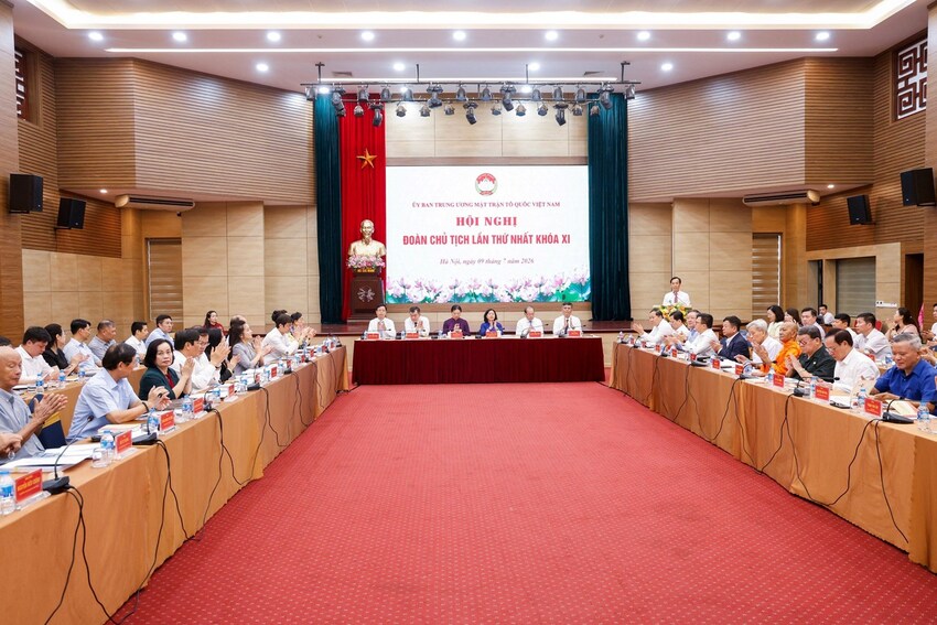 Bàn giải pháp nâng cao hiệu quả hoạt động của MTTQ, các tổ chức chính trị - xã hội và các hội quần chúng do Đảng, Nhà nước giao nhiệm vụ