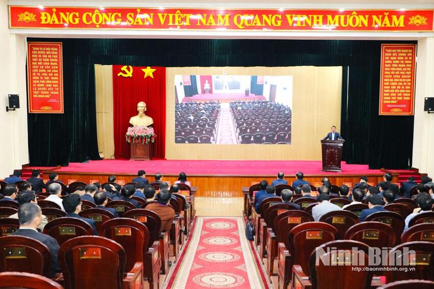 Thông tin về một số nhiệm vụ, giải pháp thực hiện Nghị quyết 57-NQ/TW của Bộ Chính trị