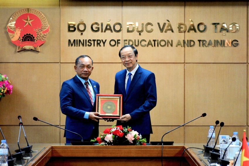 Việt Nam và Campuchia mở rộng hợp tác, chia sẻ kinh nghiệm trong giáo dục