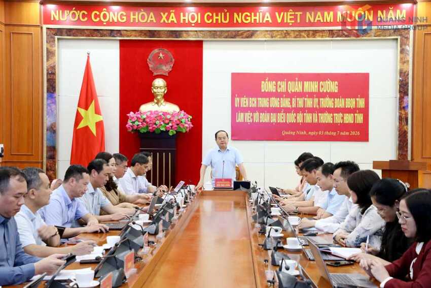 Bí thư Tỉnh ủy, Trưởng Đoàn ĐBQH tỉnh Quản Minh Cường: Tiếp tục phát huy hơn nữa vai trò, trách nhiệm của đại biểu và cơ quan dân cử