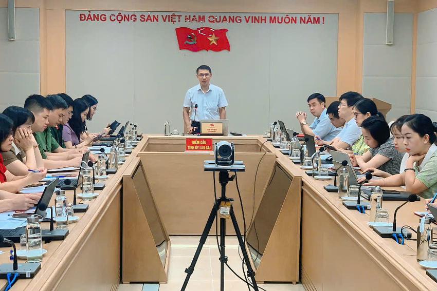 Hội nghị tập huấn nghiệp vụ số hóa, tạo lập dữ liệu đảng viên và hồ sơ đảng viên điện tử