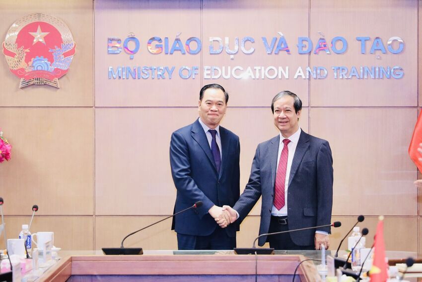 Hợp tác giáo dục tiếp tục là trụ cột trong quan hệ đặc biệt Việt Nam – Lào