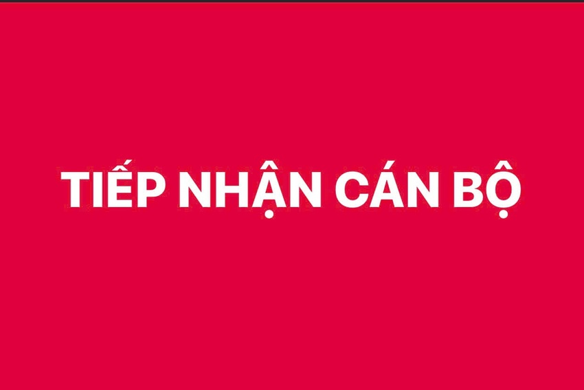 Tiếp nhận công chức về Vụ Khoa giáo - Văn xã