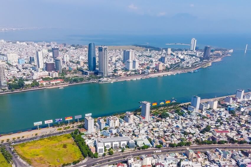 Bảo vệ đường lối đổi mới của Đảng sau Đại hội XIV - Nhìn từ thực tiễn Đà Nẵng