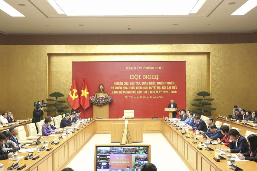 Hội nghị quán triệt, triển khai thực hiện Nghị quyết Đại hội Đảng bộ Chính phủ lần thứ I