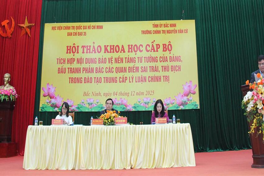 Hội thảo khoa học: Tích hợp nội dung bảo vệ nền tảng tư tưởng của Đảng trong đào tạo Trung cấp lý luận chính trị
