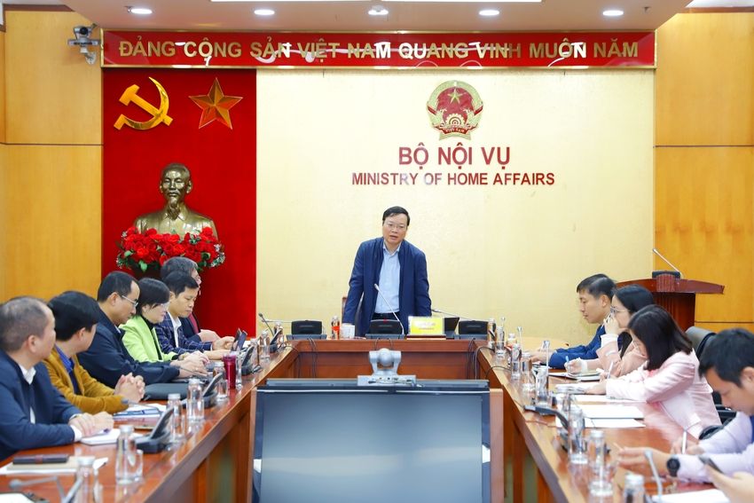 Bộ Nội vụ giao ban về công tác xây dựng, vận hành các cơ sở dữ liệu quốc gia và chuyên ngành