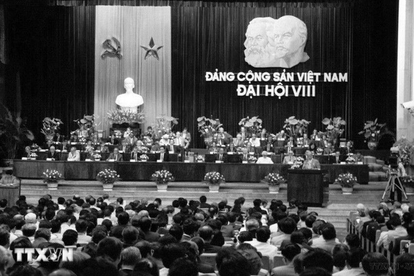 Đại hội VIII của Đảng: Tiền đề cho công cuộc công nghiệp hóa, hiện đại hóa