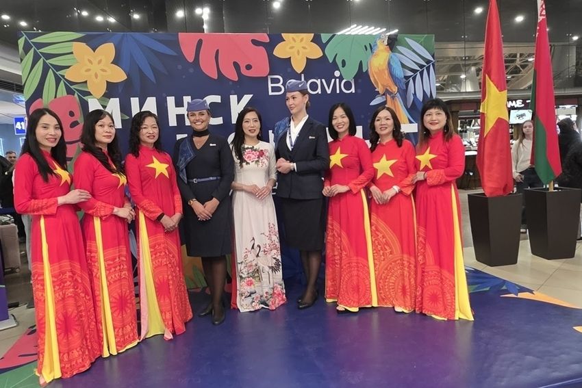 Khai trương đường bay thường xuyên đầu tiên kết nối Belarus và Việt Nam