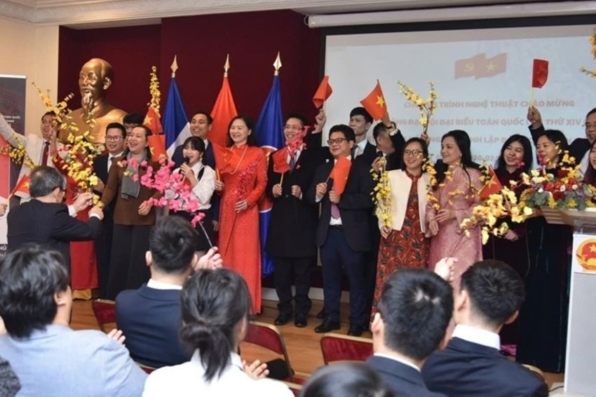 Kỷ niệm 96 năm ngày thành lập Đảng Cộng sản Việt Nam tại Pháp