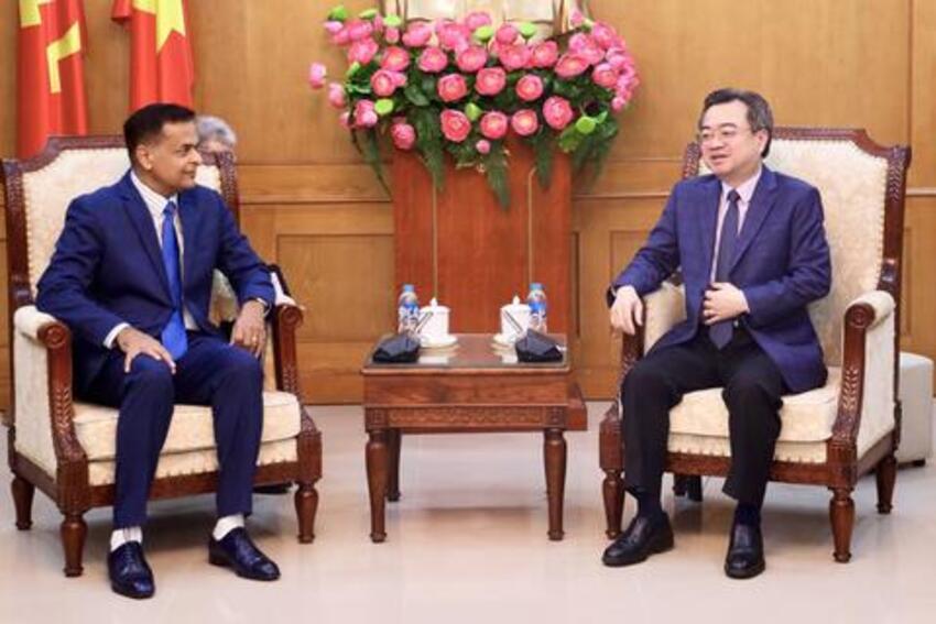 Trưởng Ban Chính sách, chiến lược Trung ương Nguyễn Thanh Nghị tiếp và làm việc với Lãnh đạo Tập đoàn Nestle